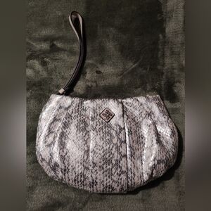 Simply Vera Vera Wang Faux Leather Gray Snakeskin Clutch
